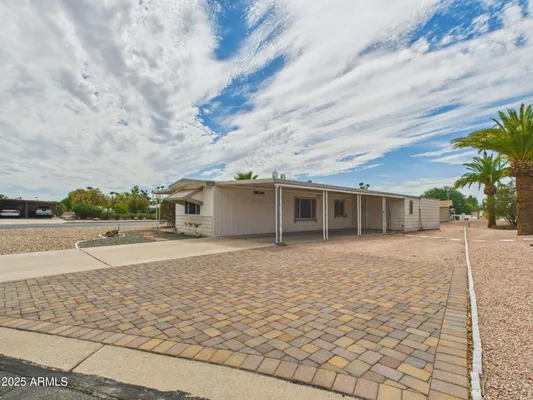 Property Slideshow image 3 of 21 | 428 s 80th way, Mesa, AZ, 85208
