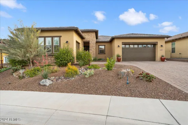 Property Slideshow image 2 of 39 | 3273 prospector way, Wickenburg, AZ, 85390