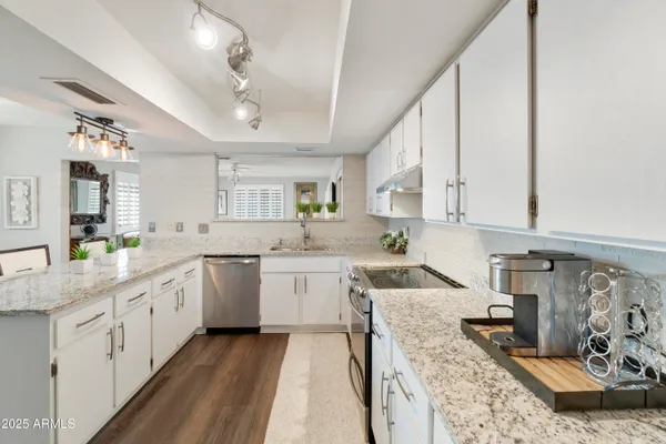 Property Slideshow image 2 of 53 | 9621 e calgary ave, Sun Lakes, AZ, 85248