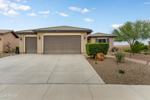 Property Slideshow image 3 of 48 | 26268 w louise dr, Buckeye, AZ, 85396