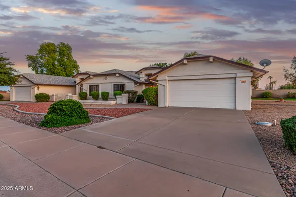 Property Slideshow image 3 of 70 | 19403 n trail ridge dr, Sun City West, AZ, 85375