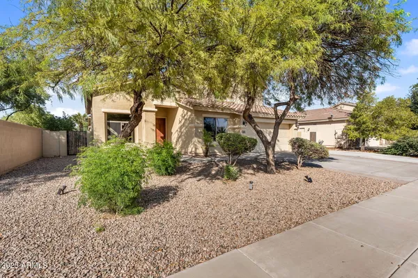 Property Slideshow image 2 of 63 | 2546 e san rafael trl, Casa Grande, AZ, 85194