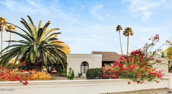 Property Slideshow image 3 of 32 | 18727 e avenida del ray, Rio Verde, AZ, 85263