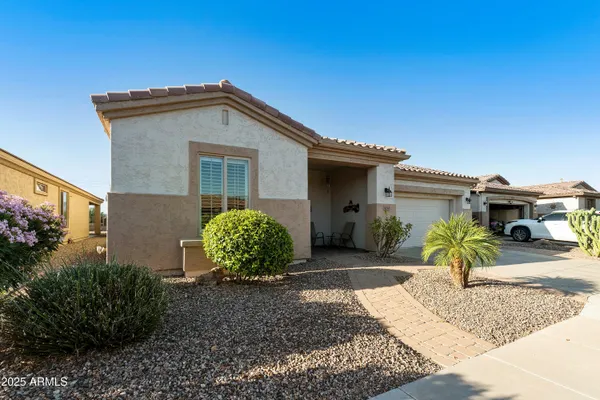 Property Slideshow image 3 of 58 | 4267 e ficus way, Gilbert, AZ, 85298