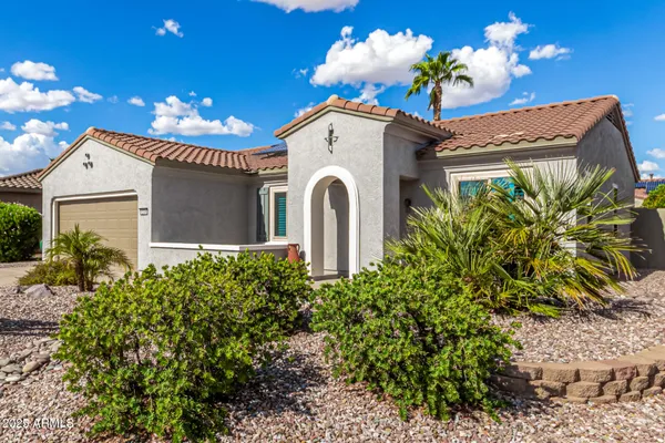 Property Slideshow image 2 of 27 | 16928 w eureka springs dr, Surprise, AZ, 85387