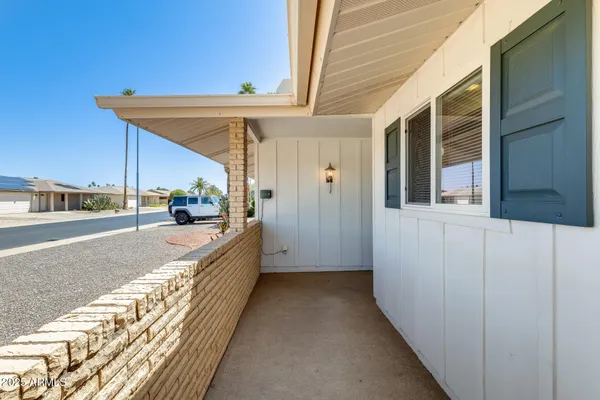 Property Slideshow image 2 of 38 | 14409 n mcphee dr, Sun City, AZ, 85351