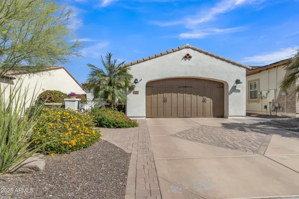Property Slideshow image 2 of 66 | 1556 e vesper trl, Queen Creek, AZ, 85140