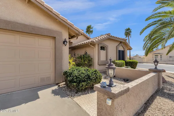 Property Slideshow image 2 of 51 | 19791 n 86th dr, Peoria, AZ, 85382