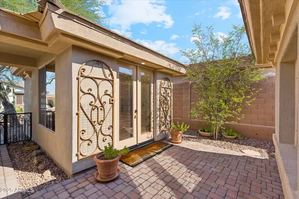 Property Slideshow image 3 of 43 | 41841 n mill creek way, Anthem, AZ, 85086