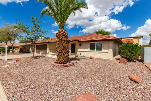 Property Slideshow image 3 of 22 | 10832 e keats ave, Mesa, AZ, 85209