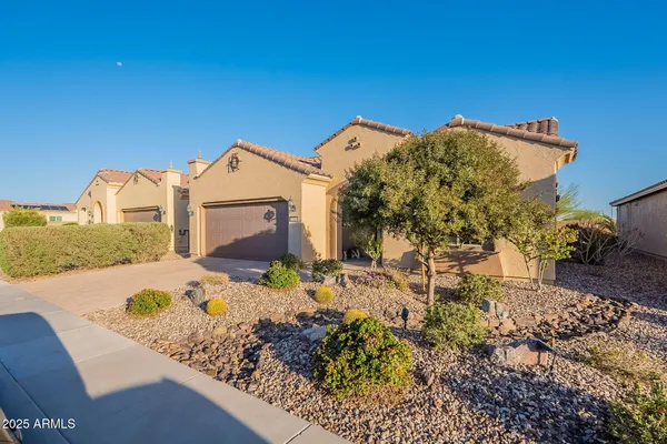 Property Slideshow image 3 of 79 | 5821 w cinder brook way, Florence, AZ, 85132