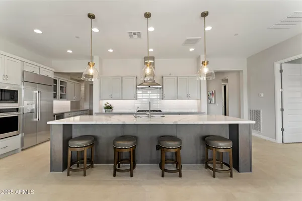 Property Slideshow image 2 of 59 | 17763 e stocking trl, Rio Verde, AZ, 85263