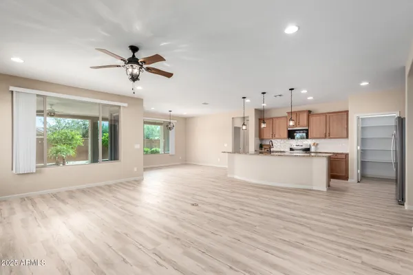 Property Slideshow image 3 of 38 | 27413 w tonopah dr, Buckeye, AZ, 85396