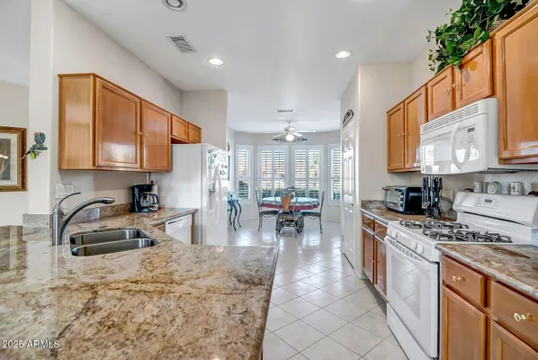 Property Slideshow image 3 of 27 | 20304 n windy walk ct, Surprise, AZ, 85374