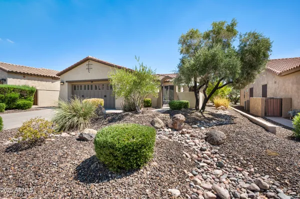 Property Slideshow image 3 of 37 | 27675 n helios trl, Peoria, AZ, 85383