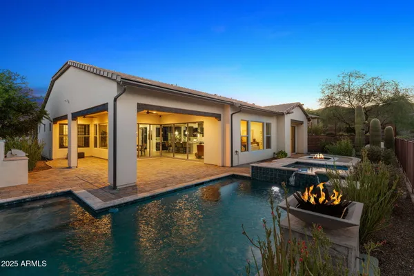 Property Slideshow image 2 of 69 | 3248 rising sun rdg, Wickenburg, AZ, 85390