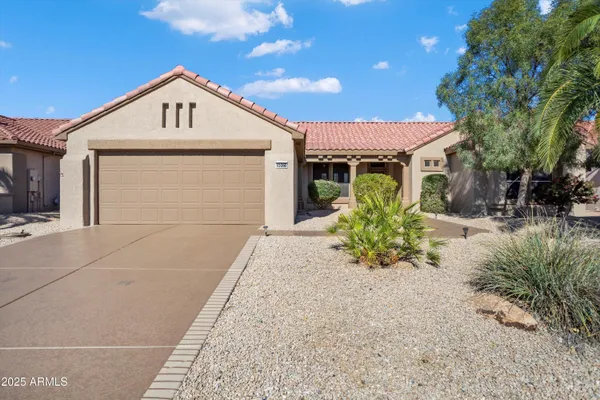 Property Slideshow image 2 of 34 | 15560 w clear canyon dr, Surprise, AZ, 85374