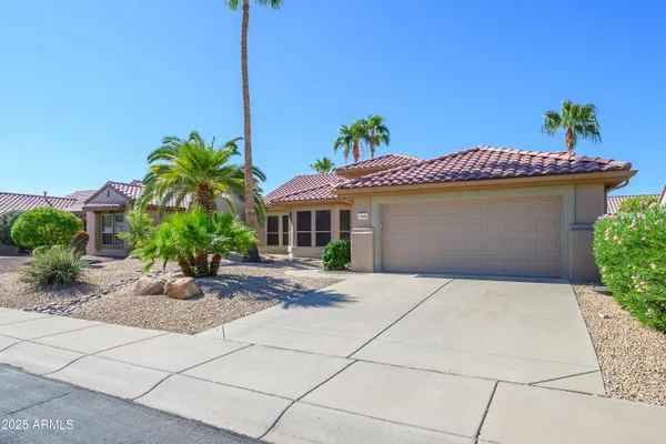 Property Slideshow image 2 of 35 | 15989 w la paloma dr, Surprise, AZ, 85374