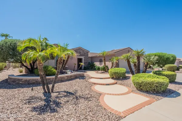 Property Slideshow image 3 of 44 | 15309 w summerwind ln, Surprise, AZ, 85374
