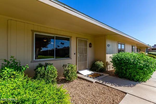 Property Slideshow image 2 of 38 | 13227 n 110th ave, Sun City, AZ, 85351