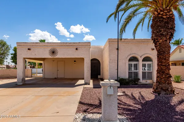 Property Slideshow image 2 of 39 | 9737 e minnesota ave, Sun Lakes, AZ, 85248