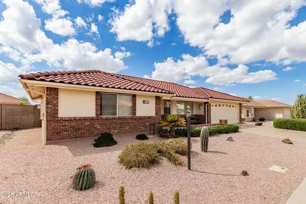 Property Slideshow image 3 of 41 | 11541 e lindner ave, Mesa, AZ, 85209