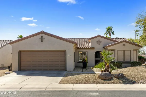 Property Slideshow image 2 of 30 | 20139 n rawhide way, Surprise, AZ, 85387