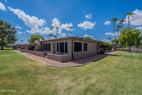 Property Slideshow image 2 of 63 | 25223 s berry brook dr, Sun Lakes, AZ, 85248