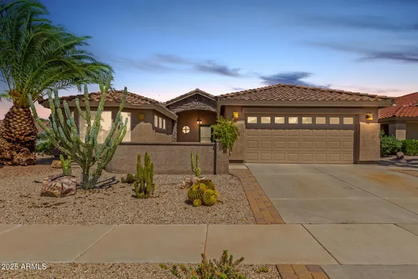 Property Slideshow image 3 of 37 | 108 s los cielos ln, Casa Grande, AZ, 85194
