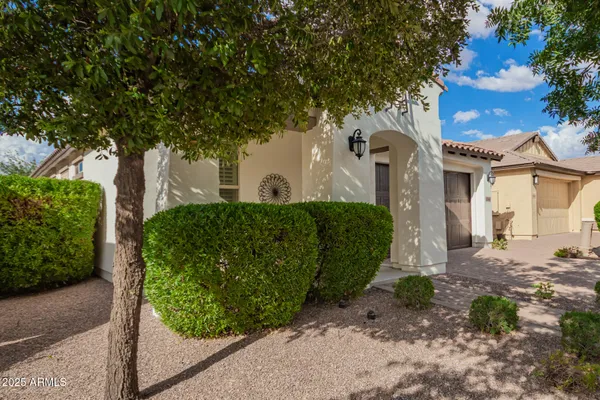 Property Slideshow image 2 of 42 | 10060 e tiger lily ave, Mesa, AZ, 85212