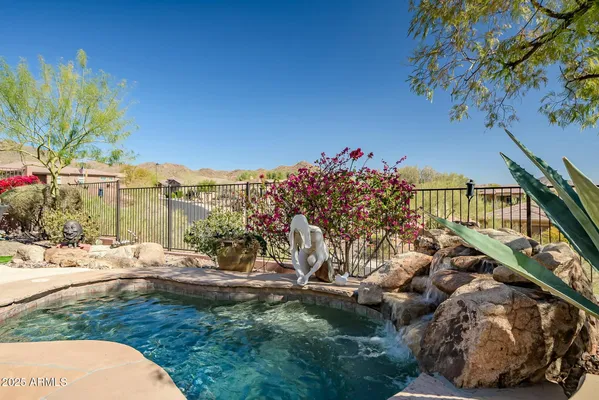 Property Slideshow image 2 of 59 | 41515 n laurel valley way, Anthem, AZ, 85086