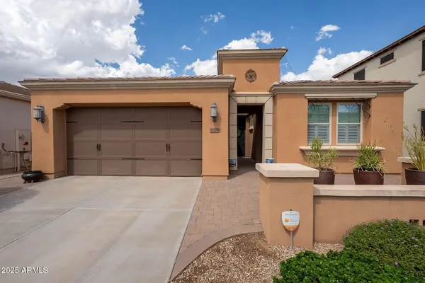 Property Slideshow image 3 of 53 | 1518 e copper holw, Queen Creek, AZ, 85140