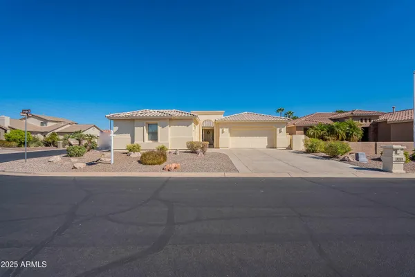Property Slideshow image 2 of 67 | 8820 e sunridge dr, Sun Lakes, AZ, 85248