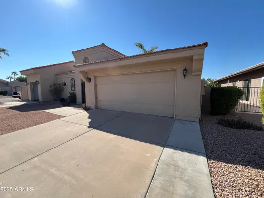 Property Slideshow image 2 of 42 | 10429 e san tan blvd, Sun Lakes, AZ, 85248