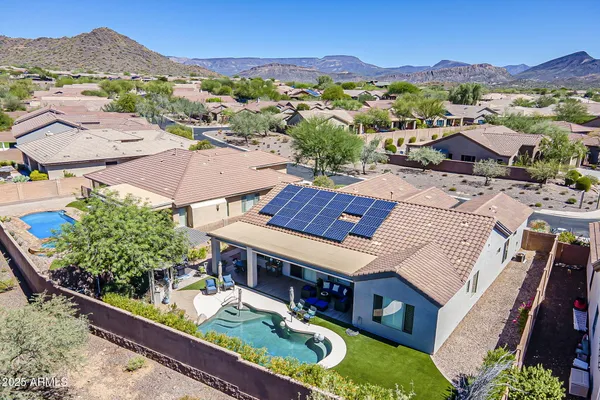 Property Slideshow image 2 of 64 | 41306 n bent creek way, Phoenix, AZ, 85086