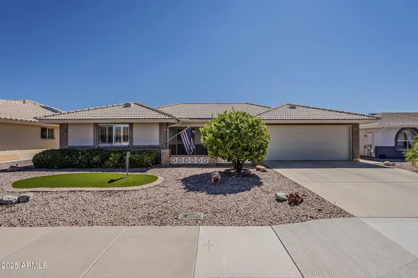 Property Slideshow image 3 of 34 | 7941 e navarro ave, Mesa, AZ, 85209