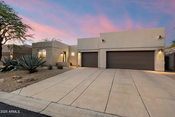 Property Slideshow image 2 of 41 | 7056 e mighty saguaro way, Scottsdale, AZ, 85266