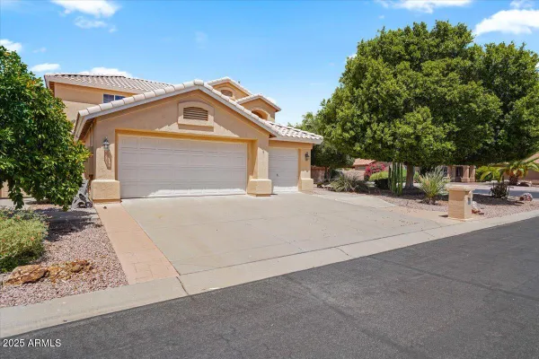Property Slideshow image 2 of 32 | 23702 s desert sands dr, Sun Lakes, AZ, 85248