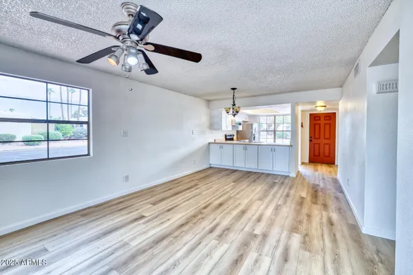 Property Slideshow image 3 of 11 | 502 s saguaro way, Mesa, AZ, 85208