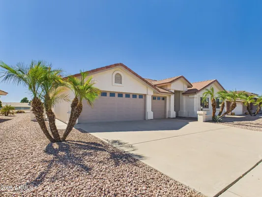 Property Slideshow image 3 of 45 | 2222 s yellow wood, Mesa, AZ, 85209