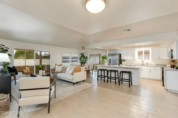 Property Slideshow image 2 of 17 | 10430 e chestnut dr, Sun Lakes, AZ, 85248