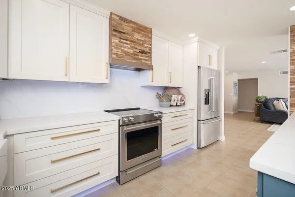 Property Slideshow image 2 of 50 | 18823 n 97th ln, Peoria, AZ, 85382