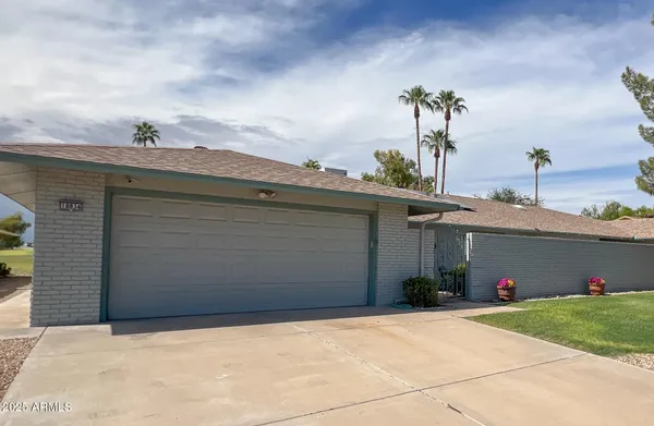 Property Slideshow image 3 of 51 | 18834 n 130th ave, Sun City West, AZ, 85375