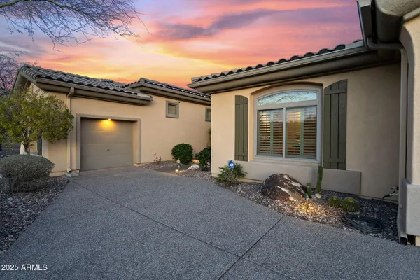 Property Slideshow image 2 of 39 | 41711 n pinion hills ct, Anthem, AZ, 85086