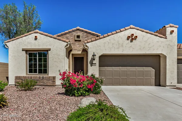 Property Slideshow image 2 of 52 | 4045 n 163rd dr, Goodyear, AZ, 85395