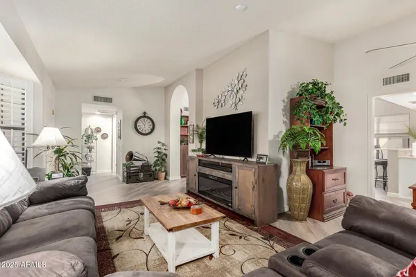 Property Slideshow image 3 of 26 | 20226 n broken arrow dr, Sun City West, AZ, 85375