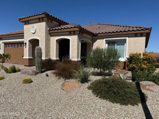 Property Slideshow image 2 of 33 | 26904 w kerry ln, Buckeye, AZ, 85396