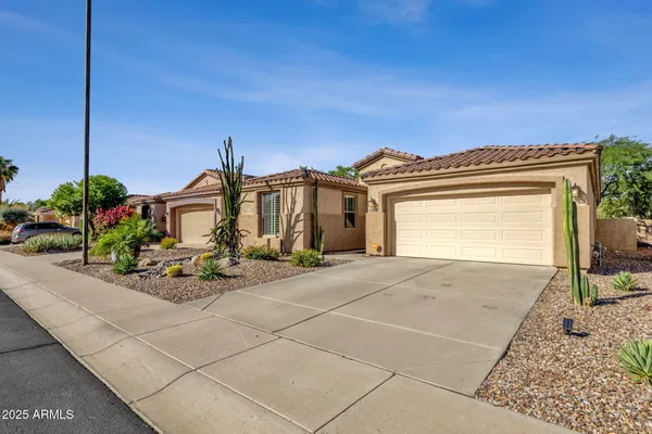 Property Slideshow image 3 of 42 | 5314 s barley way, Gilbert, AZ, 85298