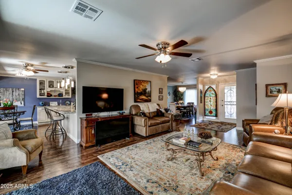Property Slideshow image 3 of 28 | 20037 n welk dr, Sun City, AZ, 85373
