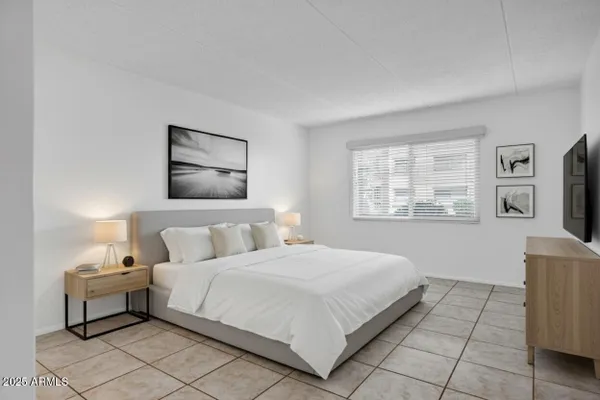 Property Slideshow image 3 of 30 | 7930 e camelback rd unit 106, Scottsdale, AZ, 85251